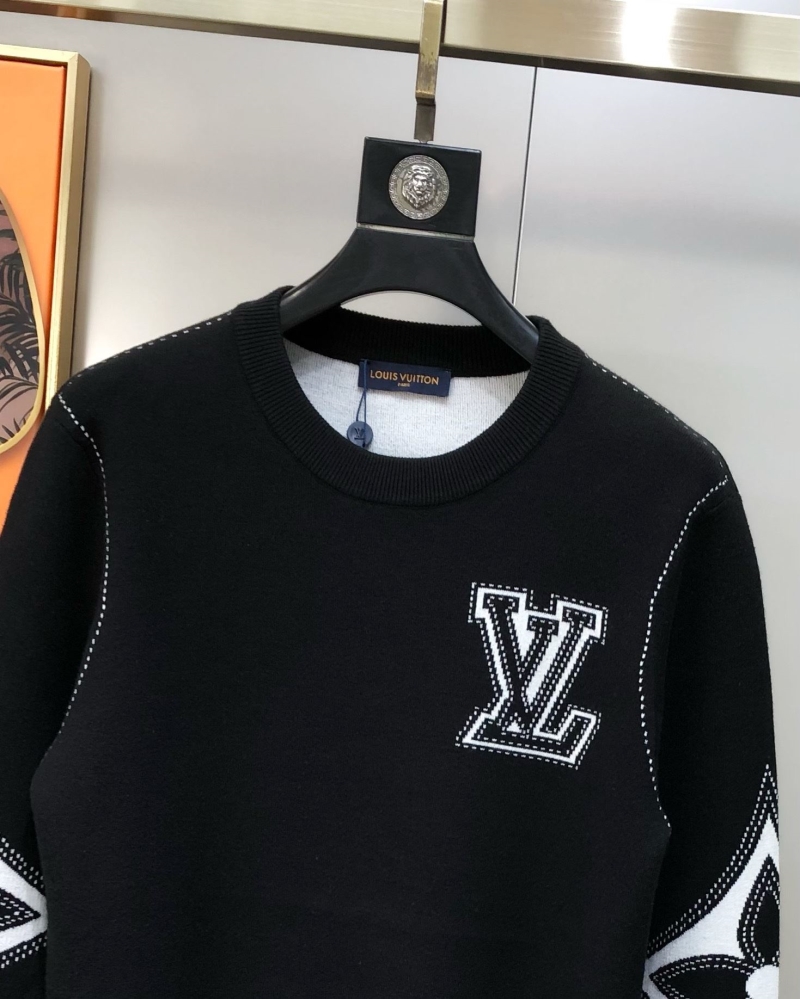 l0vis Vvtt0n sweater